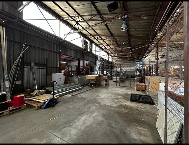 390M² WAREHOUSE TO LET IN WYNBERG